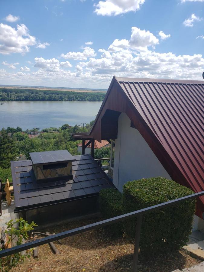Vila Slankamenka Stari Slankamen المظهر الخارجي الصورة